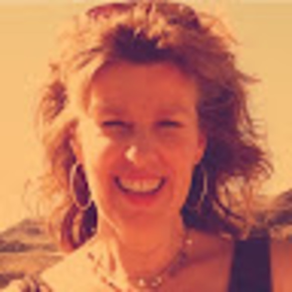 Meet your Posher, Monica - Picture 1 of 1